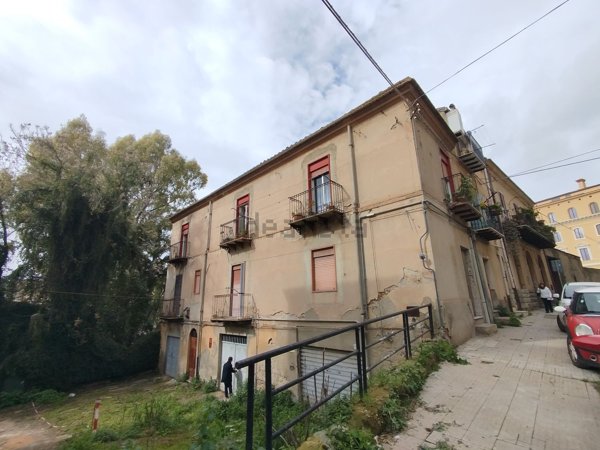 appartamento in vendita a Caltanissetta