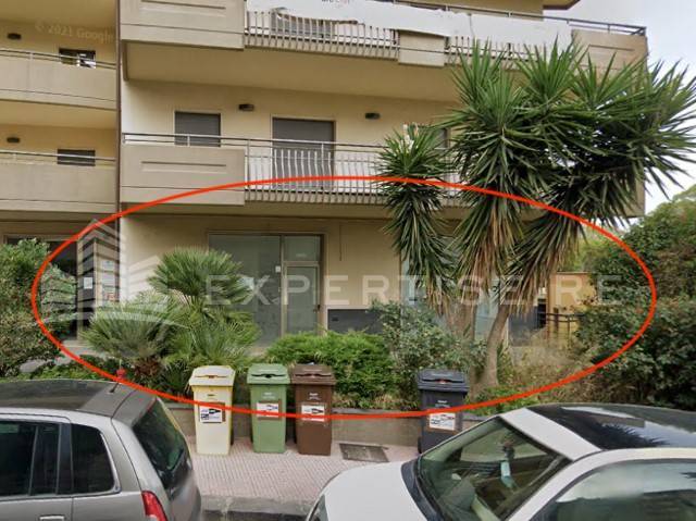 ufficio in vendita a Caltanissetta in zona Palmitelli