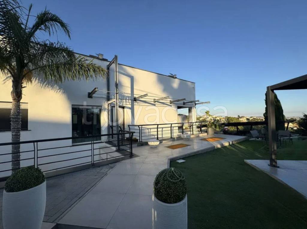 casa indipendente in vendita a Caltanissetta in zona Balate / Pinzelli