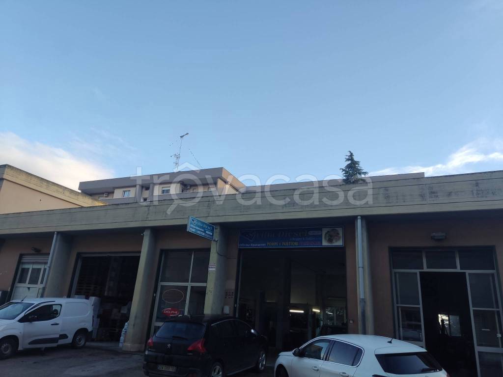 negozio in vendita a Caltanissetta