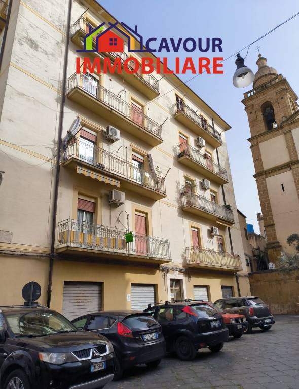 appartamento in vendita a Caltanissetta in zona Centro Storico