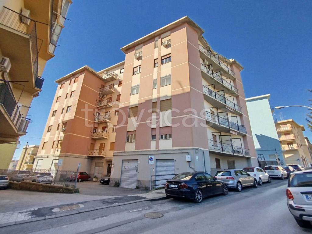 appartamento in vendita a Caltanissetta in zona Centro Storico