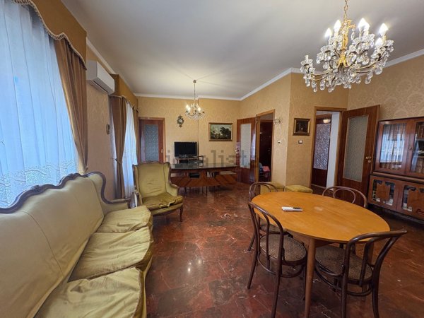 appartamento in vendita a Caltanissetta in zona Centro Storico