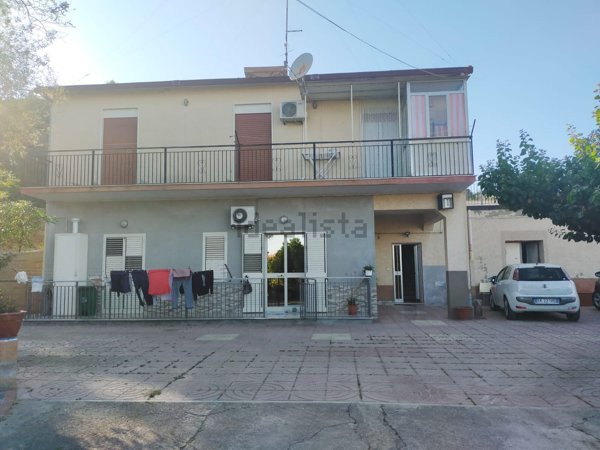 casa indipendente in vendita a Caltanissetta
