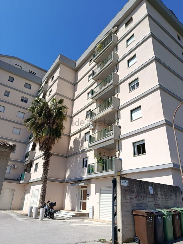 appartamento in vendita a Caltanissetta in zona Balate / Pinzelli