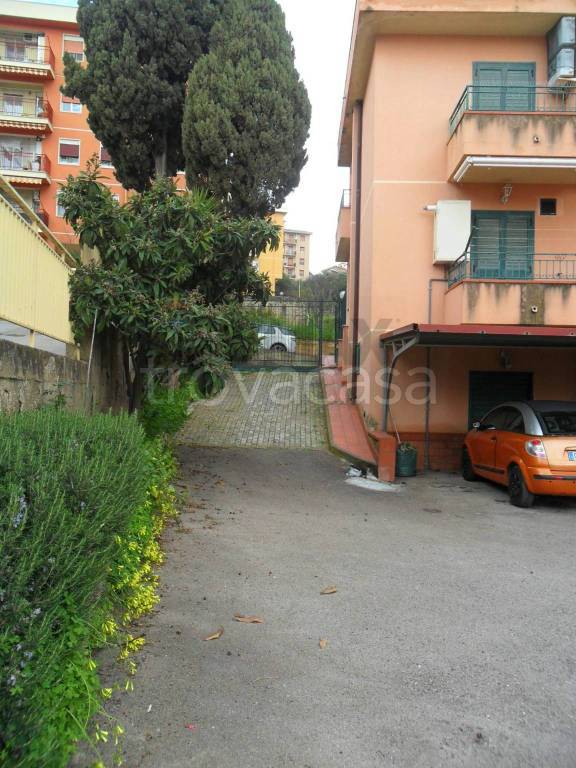 casa indipendente in vendita a Caltanissetta