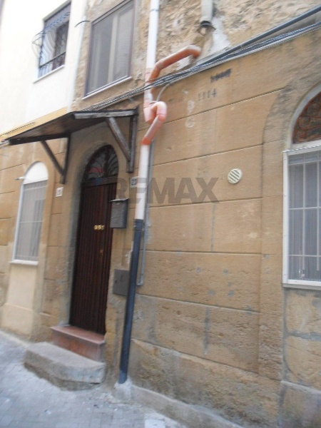casa indipendente in vendita a Caltanissetta in zona Centro Storico