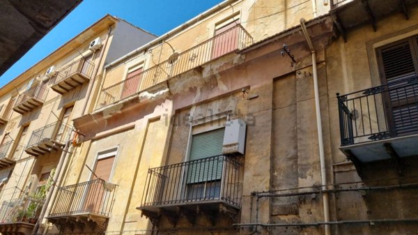 appartamento in vendita a Caltanissetta in zona Centro Storico