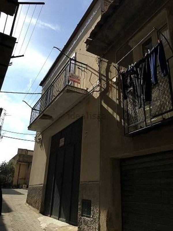 appartamento in vendita a Caltanissetta in zona Centro Storico