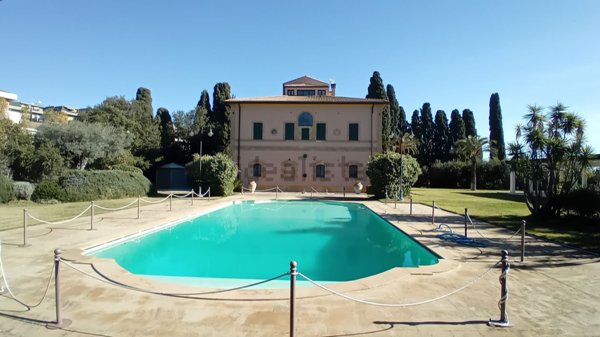casa indipendente in vendita a Caltanissetta