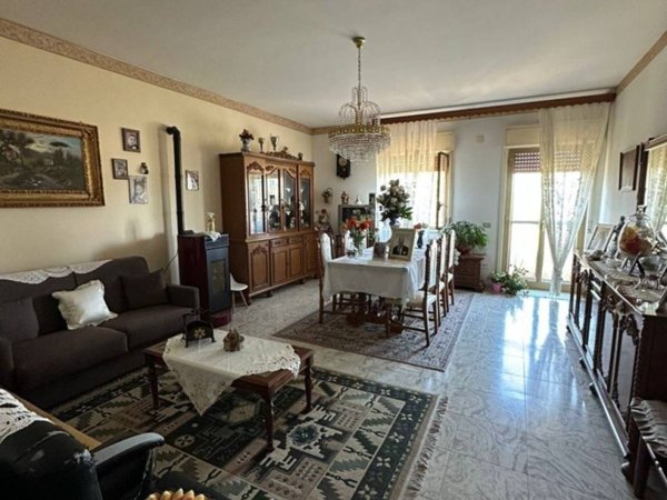 casa indipendente in vendita a Caltanissetta in zona Villaggio Santa Barbara
