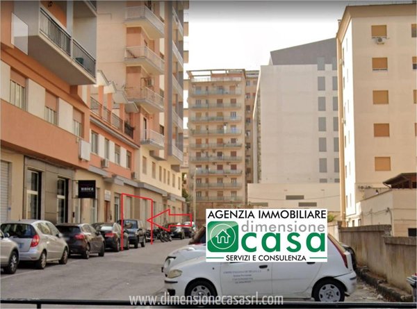 locale di sgombero in vendita a Caltanissetta in zona Palmitelli