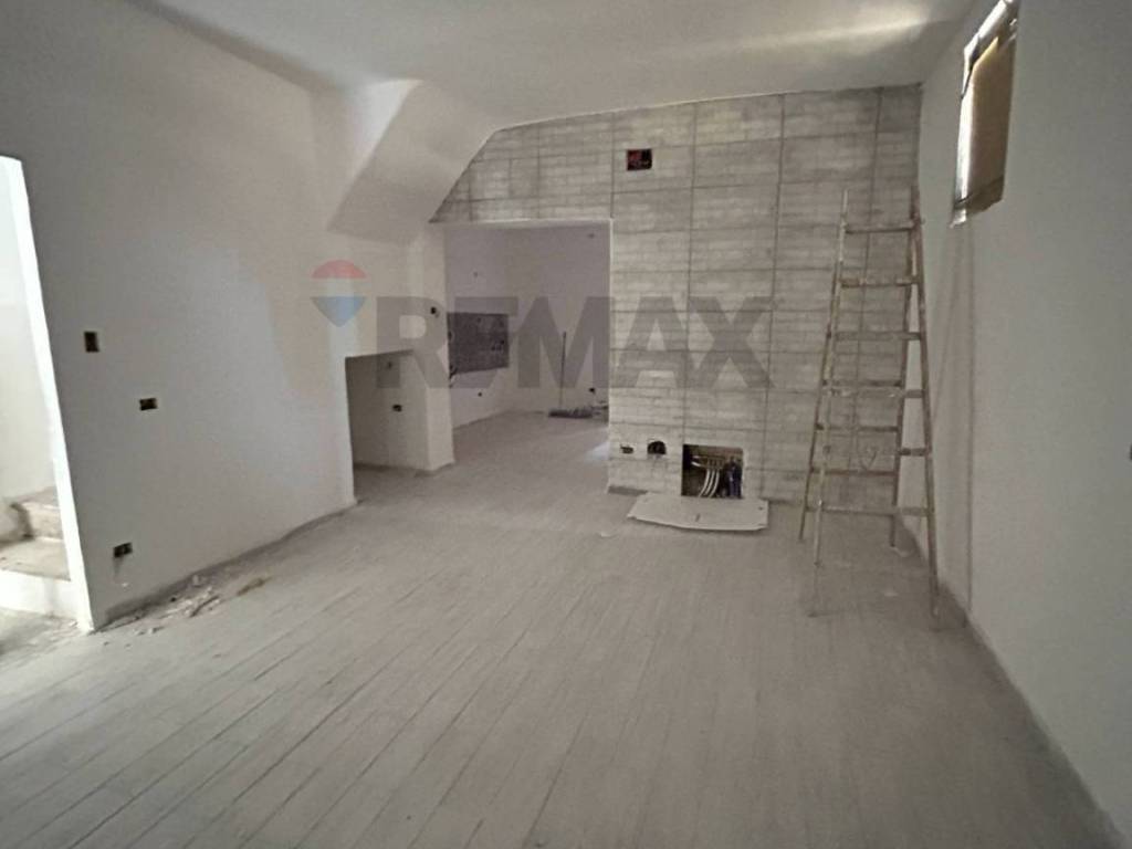 casa indipendente in vendita a Caltanissetta in zona Centro Storico