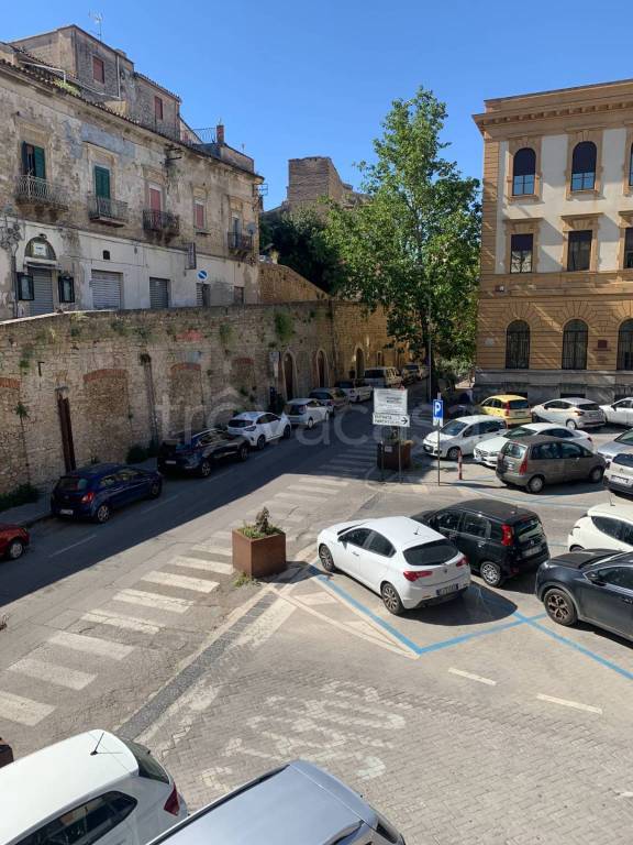 appartamento in vendita a Caltanissetta in zona Centro Storico