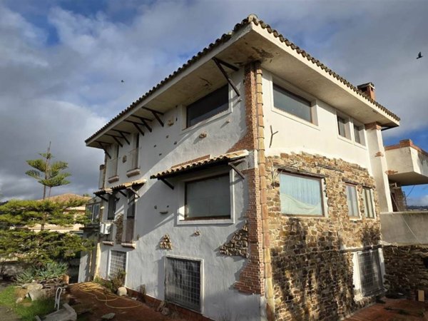 casa indipendente in vendita a Caltanissetta in zona Cozzo di Naro