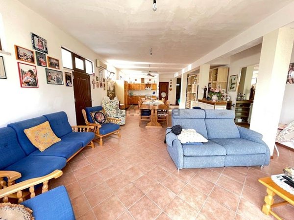 casa indipendente in vendita a Caltanissetta in zona Centro Storico