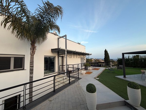 casa indipendente in vendita a Caltanissetta in zona Balate / Pinzelli