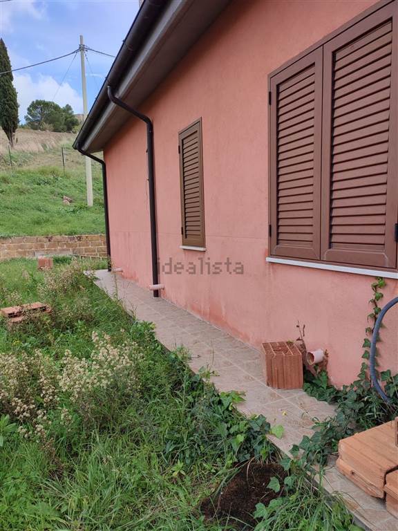 casa indipendente in vendita a Caltanissetta in zona Borgo Petilia