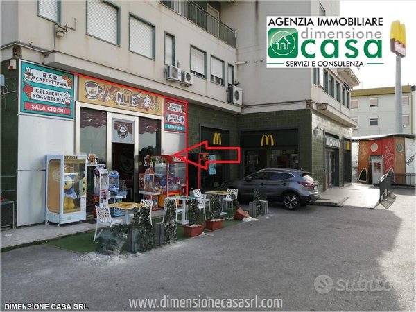 locale commerciale in vendita a Caltanissetta