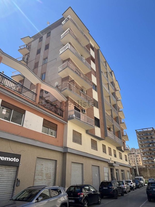 appartamento in vendita a Caltanissetta in zona Palmitelli