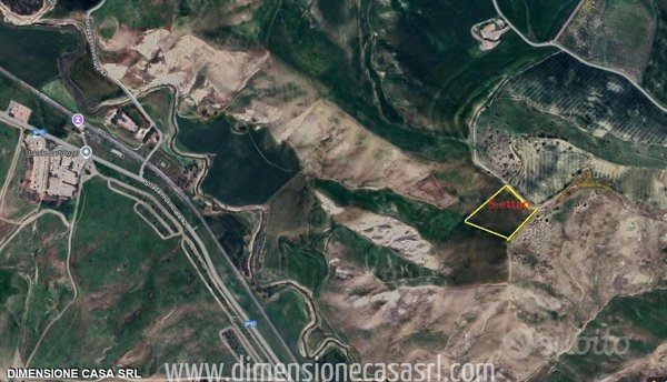 terreno agricolo in vendita a Caltanissetta in zona Borgo Petilia