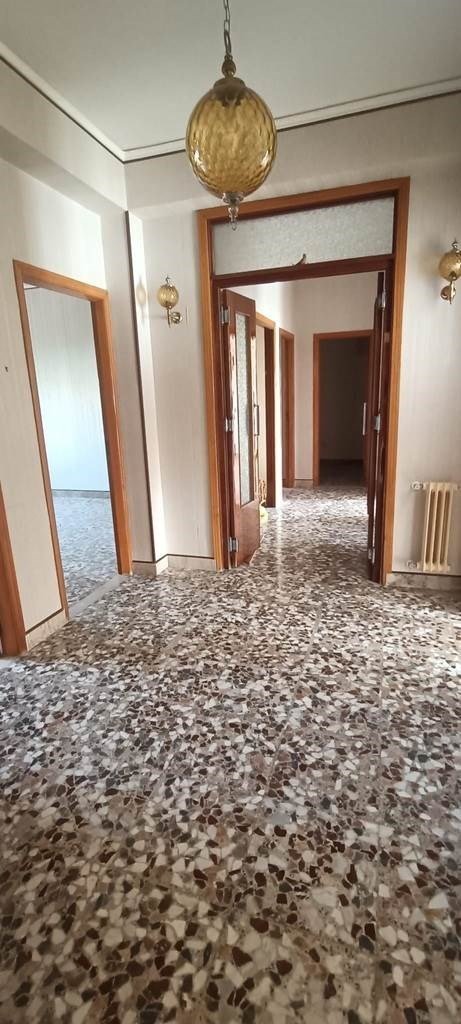 appartamento in vendita a Caltanissetta in zona Palmitelli