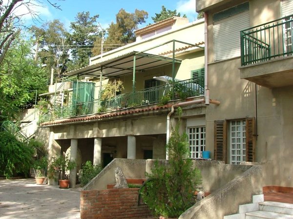 casa indipendente in vendita a Caltanissetta
