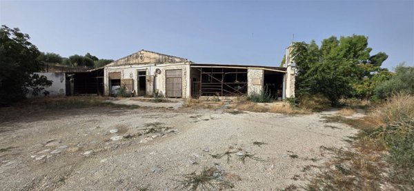 azienda agricola in vendita a Caltanissetta in zona Borgo Petilia
