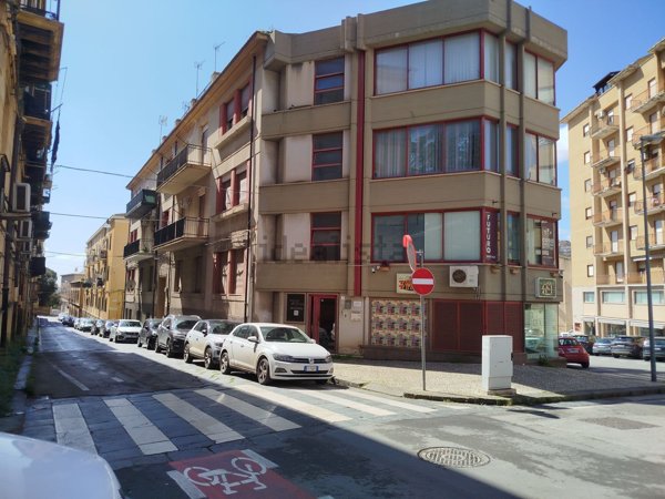 appartamento in vendita a Caltanissetta in zona Centro Storico