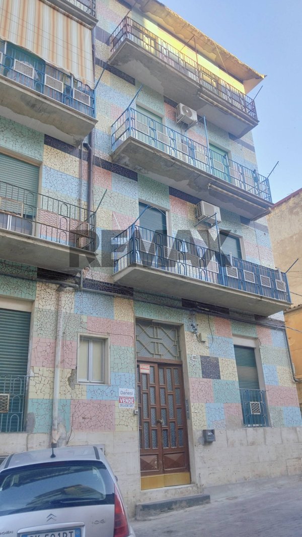 appartamento in vendita a Caltanissetta in zona Centro Storico