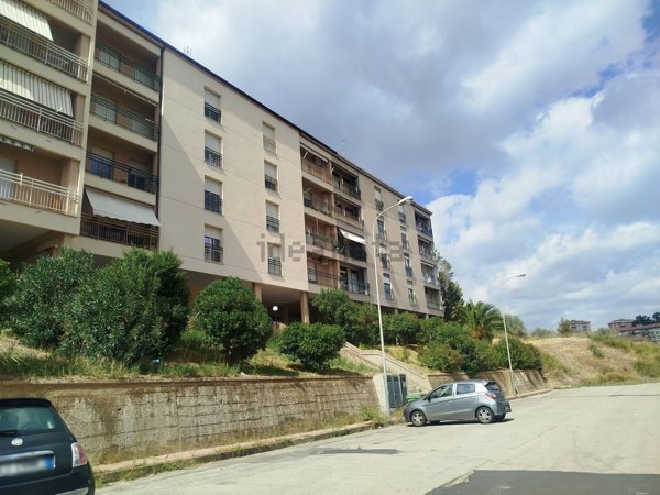 appartamento in vendita a Caltanissetta in zona Balate / Pinzelli