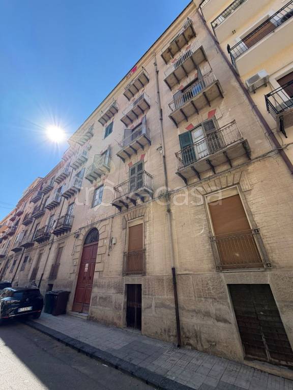 appartamento in vendita a Caltanissetta in zona Centro Storico