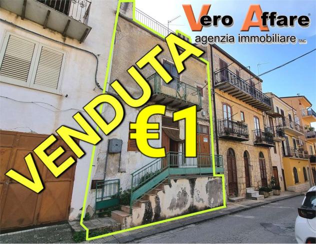 casa indipendente in vendita a Campofranco