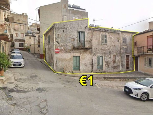 casa indipendente in vendita a Campofranco