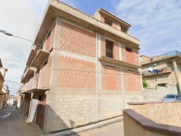 intera palazzina in vendita a Delia