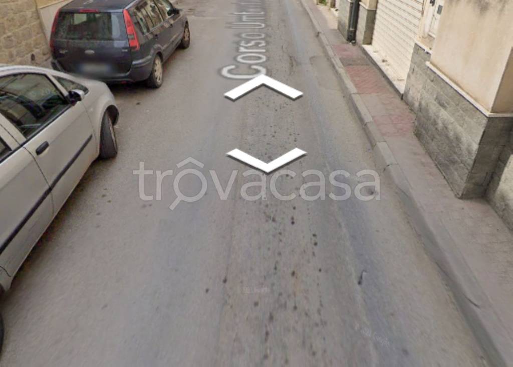 locale commerciale in vendita a Delia