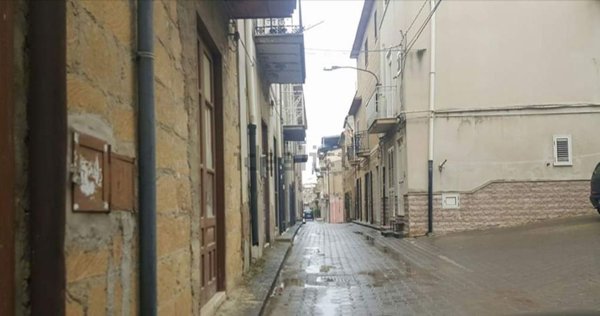 casa indipendente in vendita a Delia