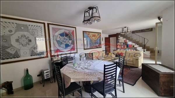 casa indipendente in vendita a Delia