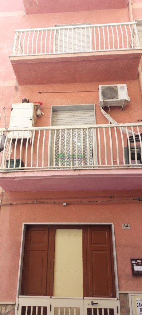 casa indipendente in vendita a Gela