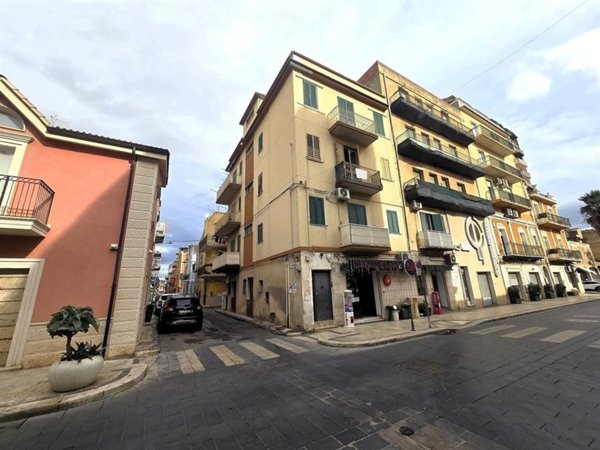 appartamento in vendita a Gela in zona Centro Storico