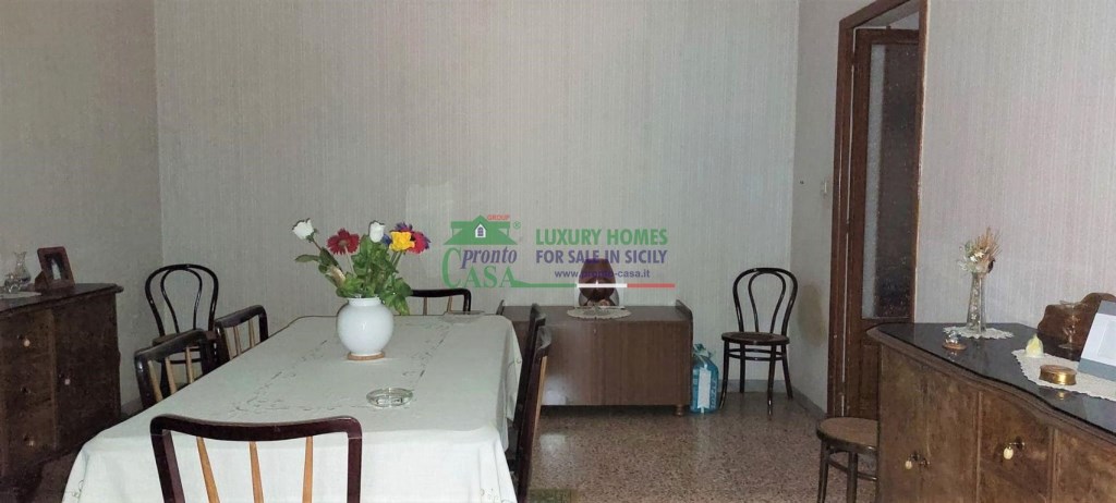 appartamento in vendita a Gela in zona Centro Storico