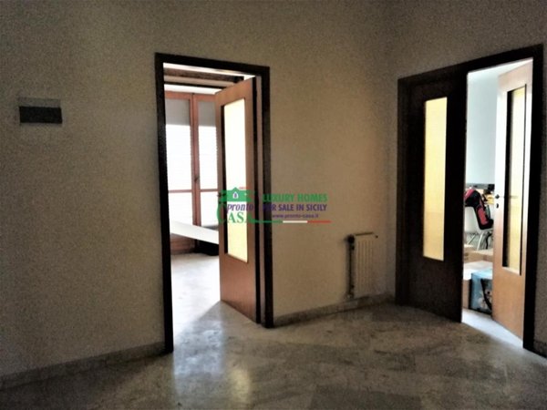 appartamento in vendita a Gela in zona Caposoprano