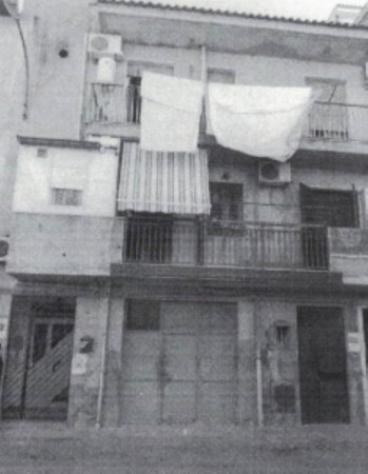 negozio in vendita a Gela