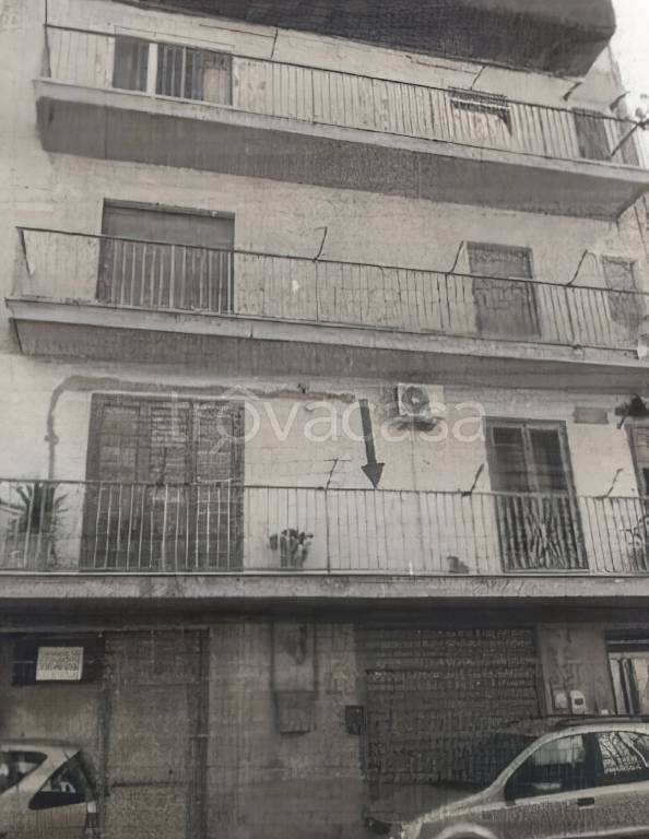 negozio in vendita a Gela