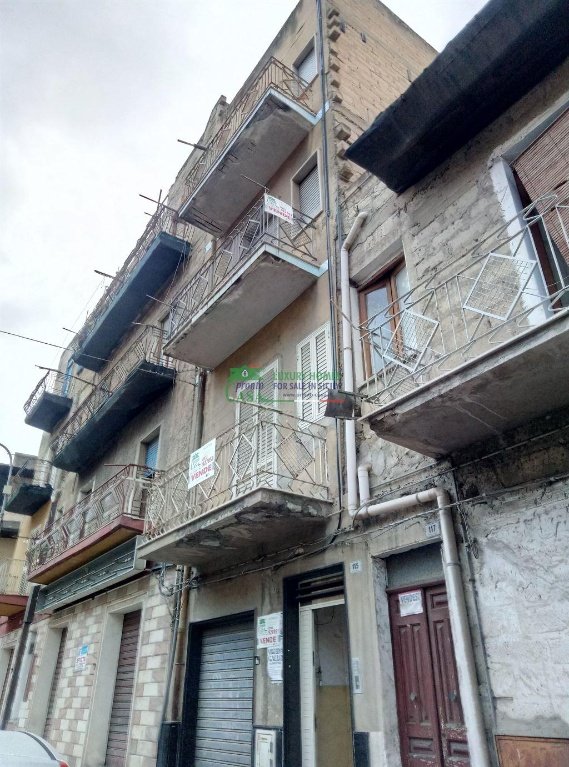 casa indipendente in vendita a Gela