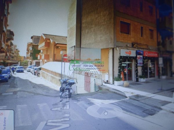 casa indipendente in vendita a Gela