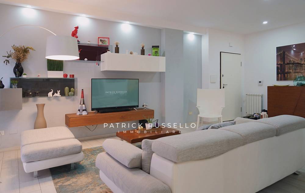 appartamento in vendita a Gela in zona Caposoprano