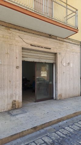 locale commerciale in vendita a Gela