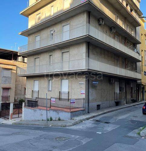 appartamento in vendita a Gela in zona Caposoprano