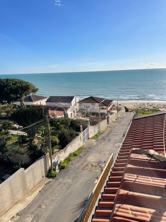 casa indipendente in vendita a Gela